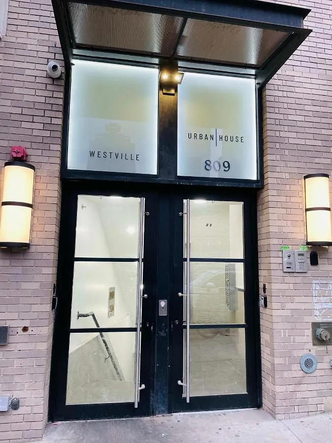 809-3A 1Br Columbus Circle Elevator W D Apartment New York