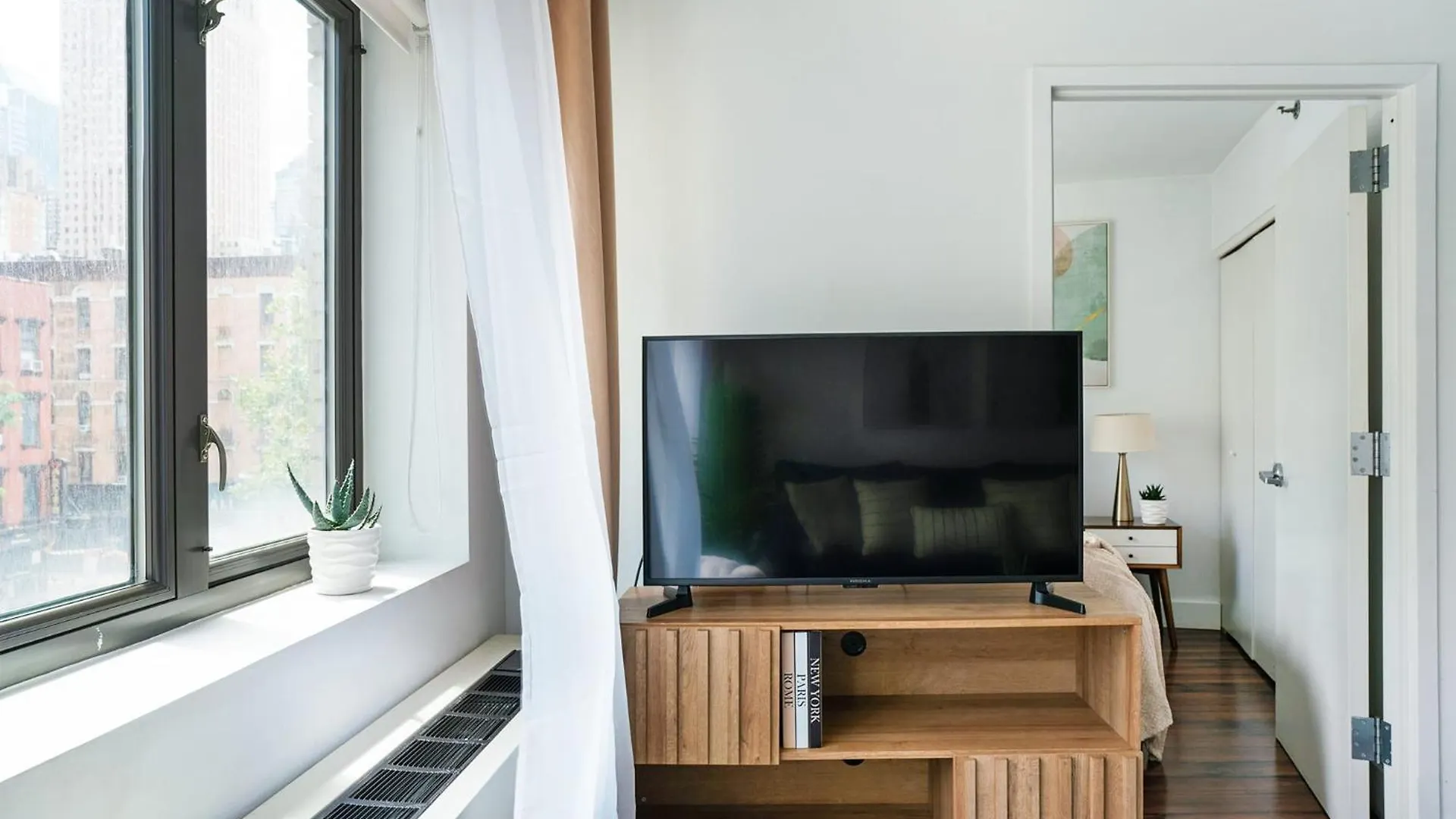 809-3A 1Br Columbus Circle Elevator W D Apartment New York 0*,  United States